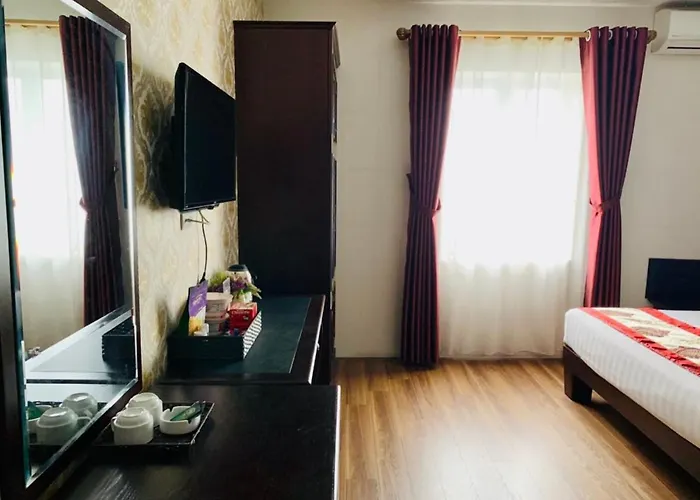 Hong Anh 1 Hạ Long