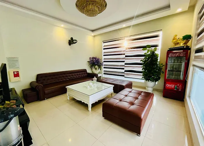 Hotel Hong Anh 1 2*